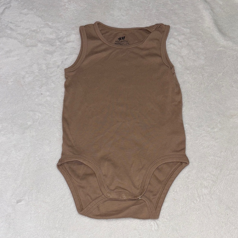 (3 for $10) H&M Tan Kids Bodysuit